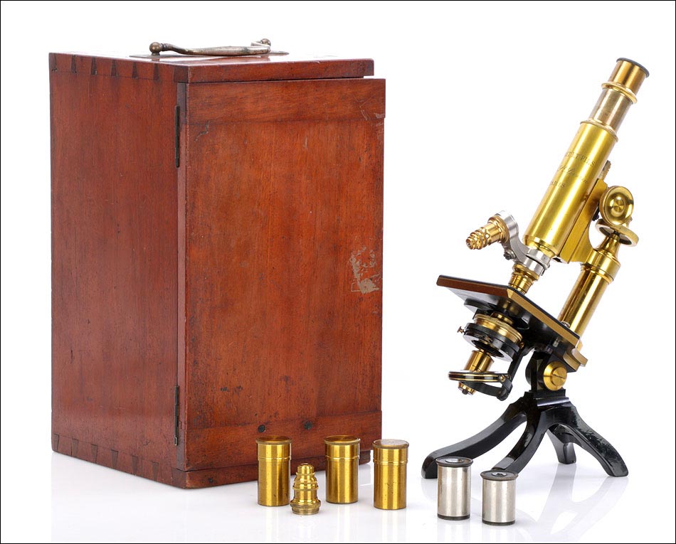 Antiguo Microscopio Nachet et Fils. Francia, Circa 1900