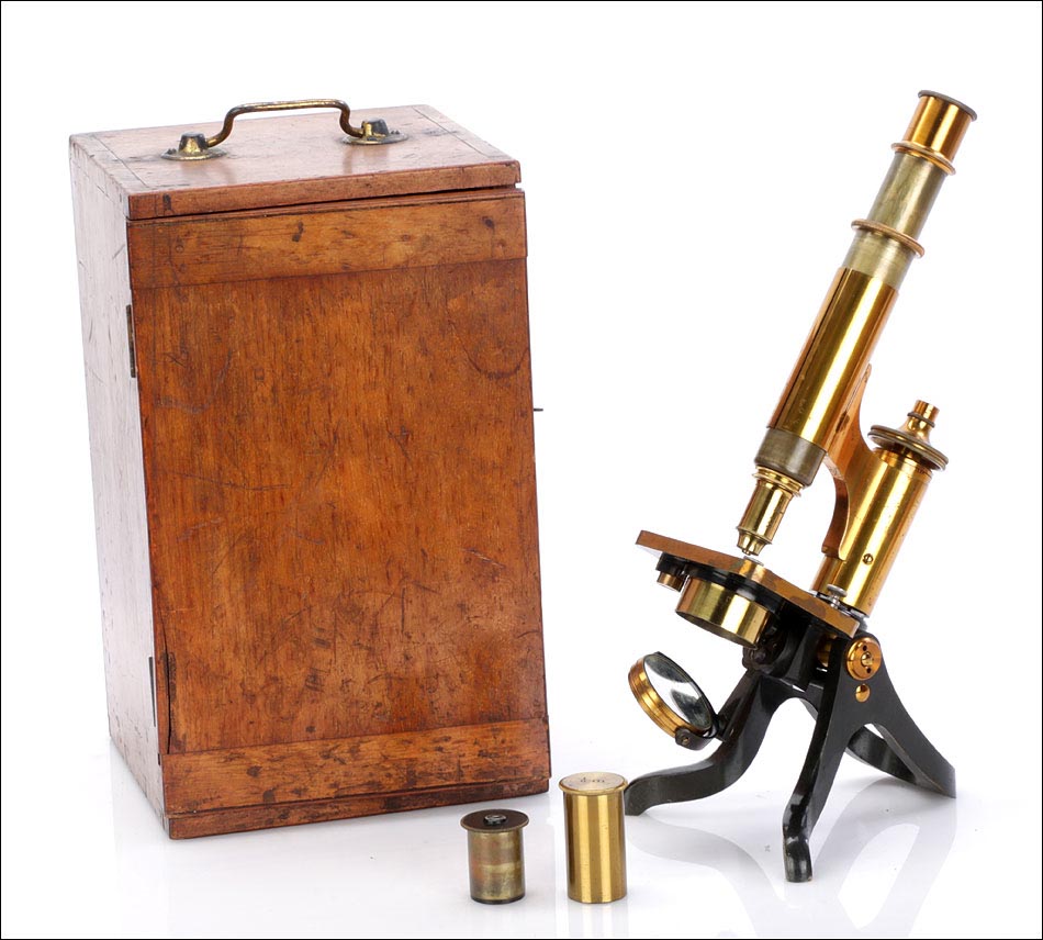 Microscopio Antiguo por Henry Crouch. Inglaterra, Circa 1920