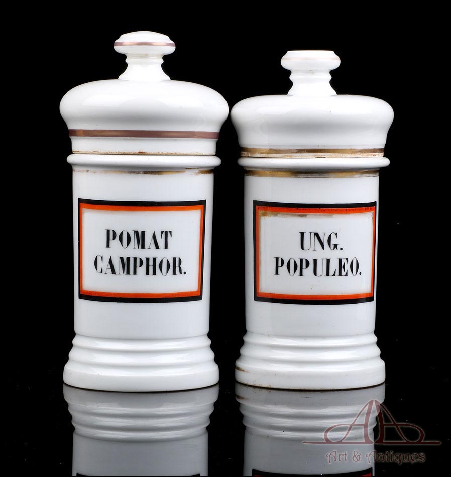 Botes de Farmacia de Porcelana Antiguos. España, Circa 1900-1930