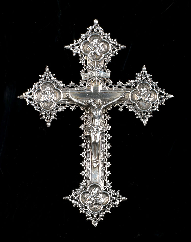 Cruz de plata antigua