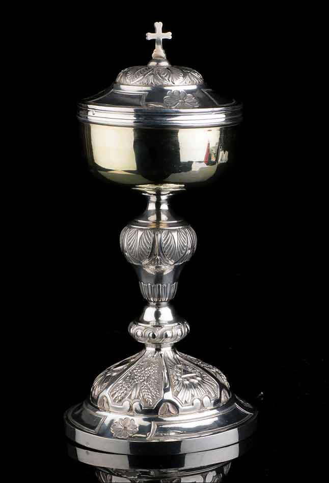 Antiguo Copón de Plata, Lyon, Francia, 1819-1838.