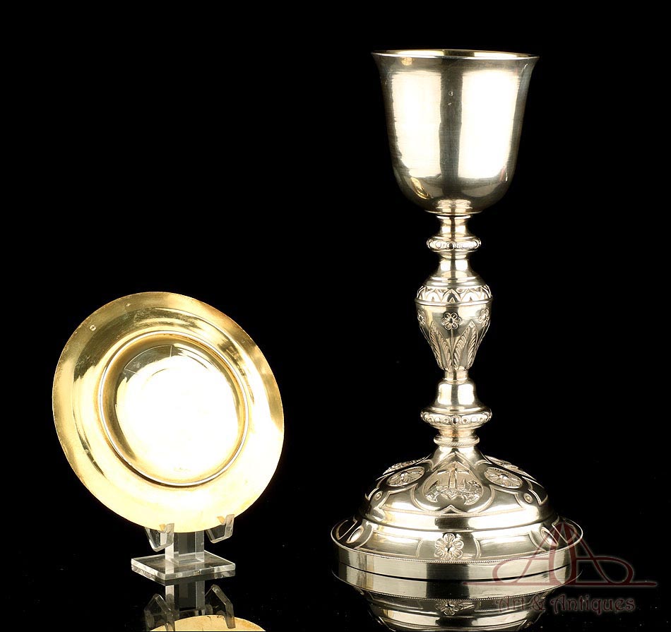 Antiguo Cáliz de Plata Maciza. Francia, Circa 1900