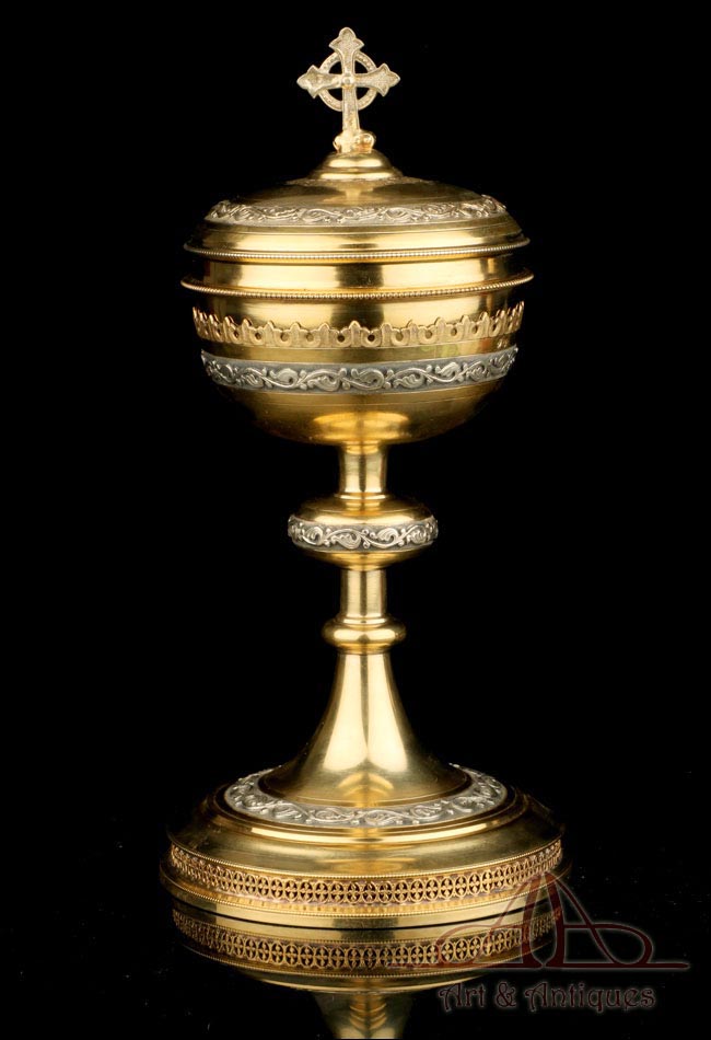 Antiguo Copón de Plata Dorada. Francia, S. XIX