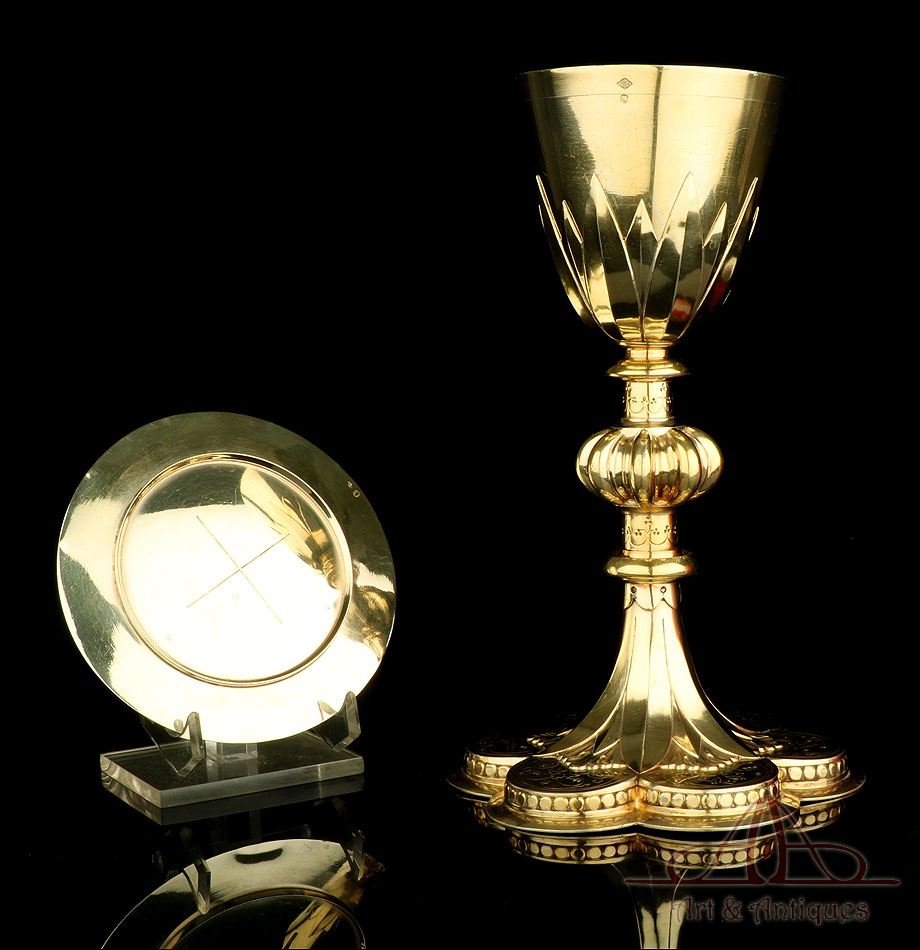 Antiguo Cáliz de Plata Dorada. Francia, Siglo 19