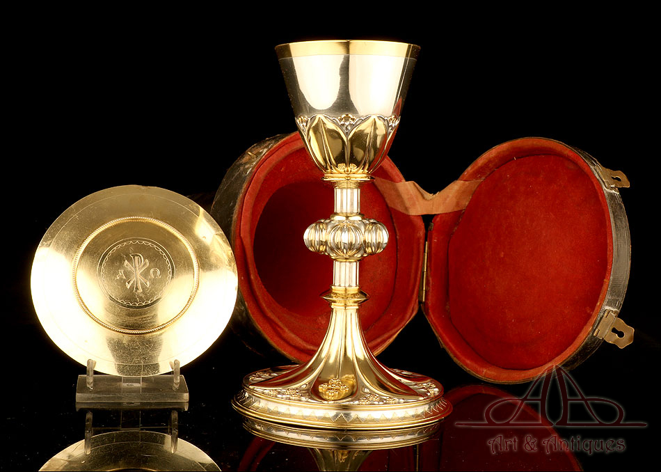 Histórico Cáliz Antiguo de Plata Dorada. Regalo de Napoleón III. Siglo XIX