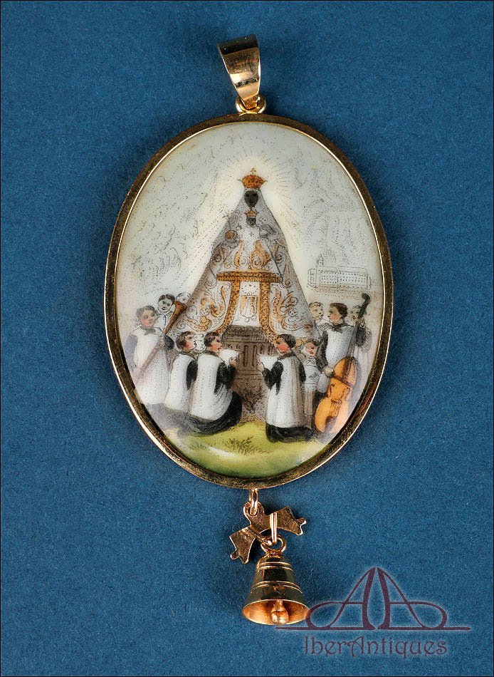 Esmalte de la Virgen de los Desamparados en oro 18K. España