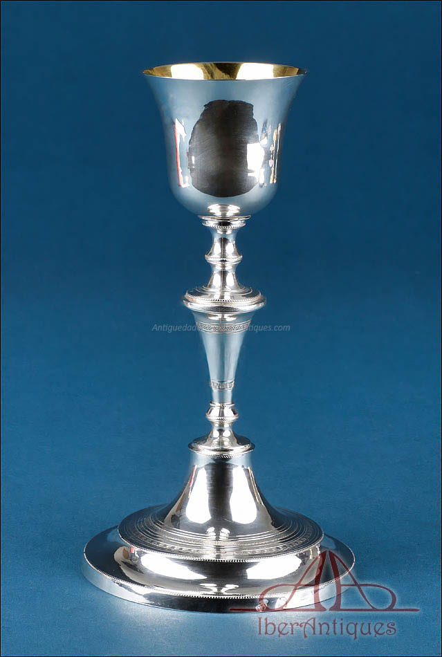 Antiguo cáliz cordobés de plata con punzón VEGA, Diego de la Vega, circa 1825