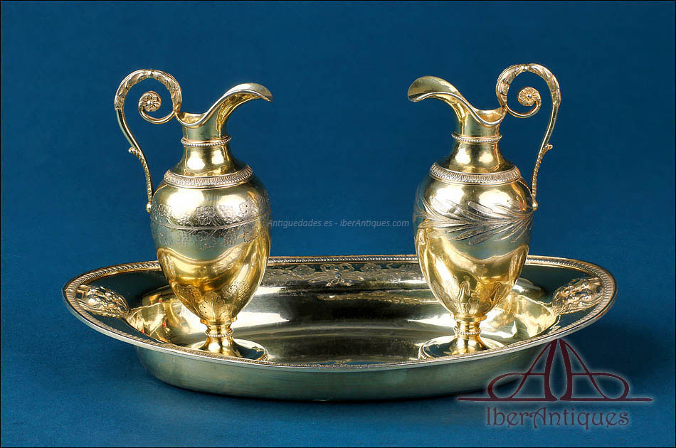 Vinajeras Antiguas de Plata Dorada con Bandeja, París 1819-1838, Francia