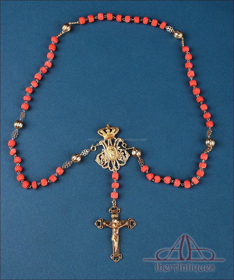 Rosario Antiguo de Oro de 18K con Coral Natural, circa 1900