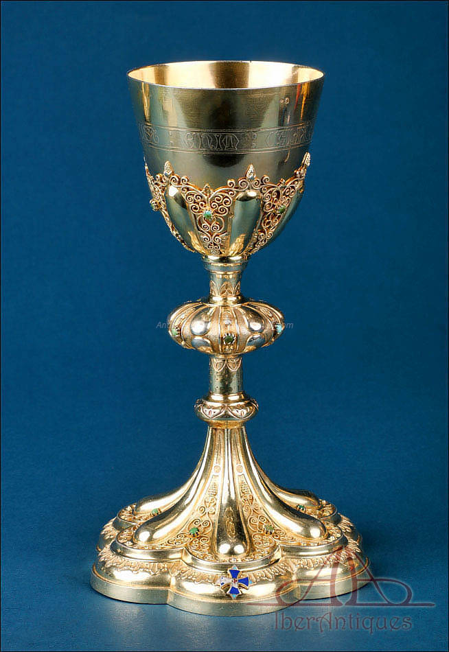 Antiguo Cáliz Francés de Plata Dorada. Turquesas Verdes.  Siglo XIX, Francia
