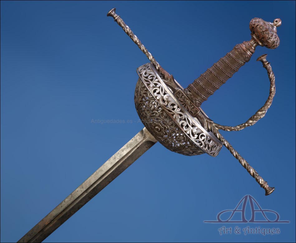 Espada de Taza Antigua. Excelente. Siglo XIX