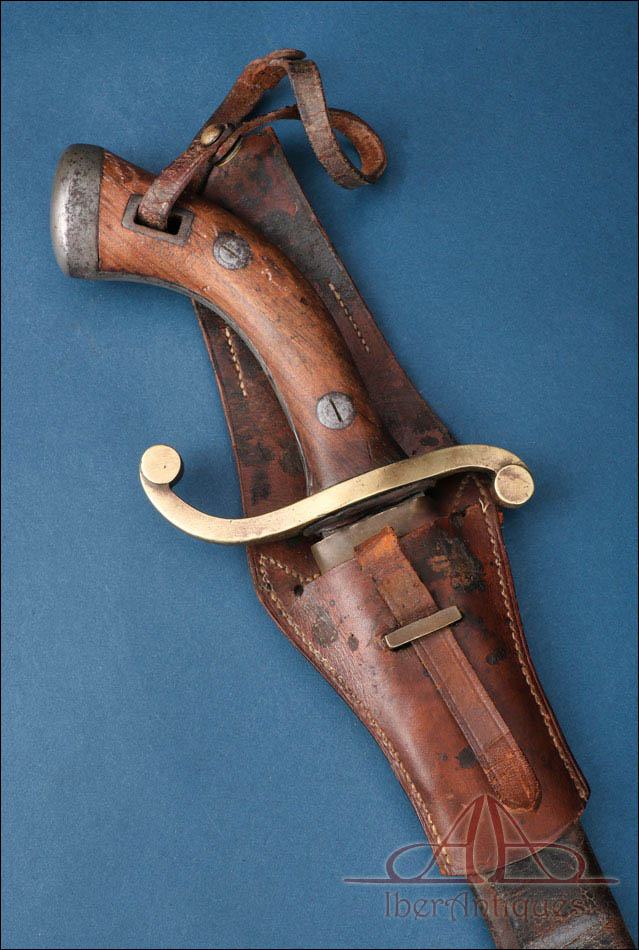 Antigua espada modelo 1906 para Cuerpos de Seguridad. España