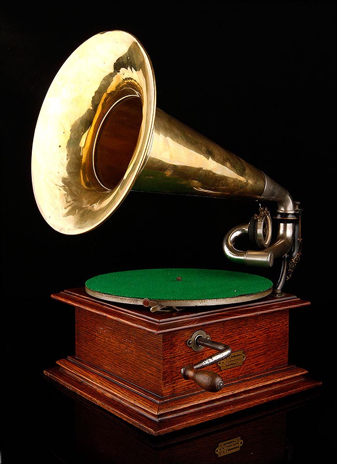 Gramófono antiguo