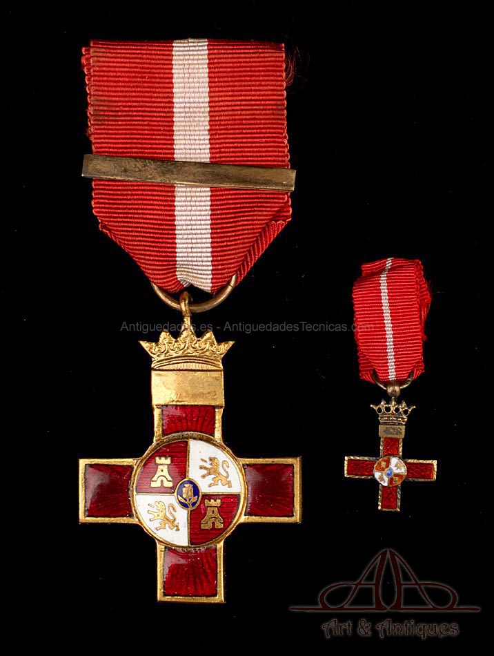 División Azul. Medalla de la Cruz al Mérito Militar mod. Egaña. 2ª GM. España