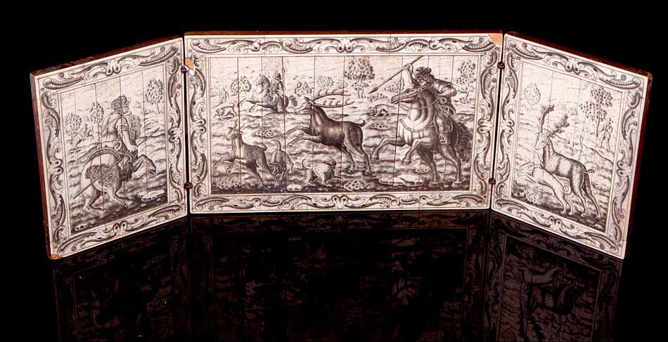 tríptico antiguo grabado en hueso