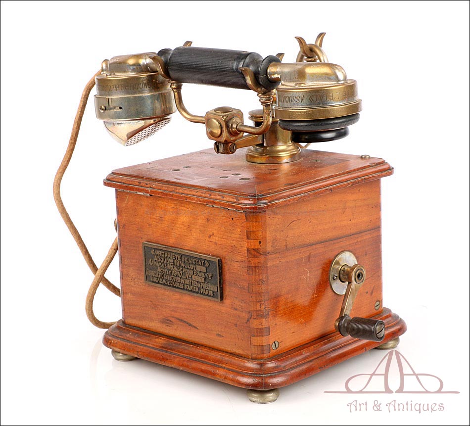 Antiguo Teléfono de Sobremesa Francés Modelo 1910. Francia, 1925